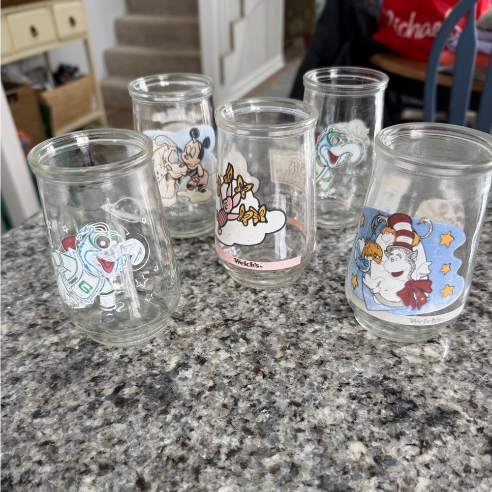 Set of 5 Vintage Welch’s Character Jelly Jar/Glasses